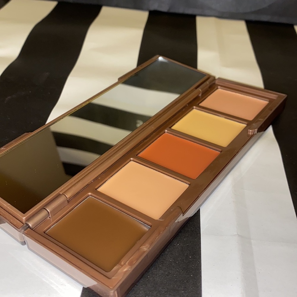 NWOB Sephora: Urban Decay Shape Shifter Pallette (Med-Dark)